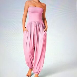 SMALL     HALARA RIBBED TUBE BACKLESS CASUAL JUMPSUIT